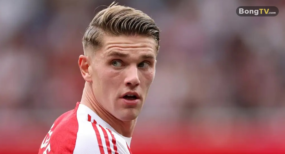 Gyokeres bị chê thừa cân.