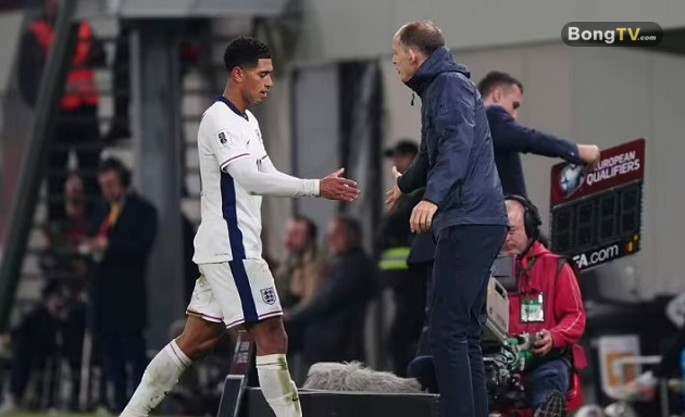 Bellingham có những hành động gây tranh cãi ở trận gặp Albania.