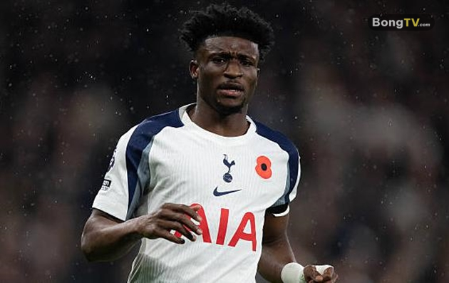 Mohammed Kudus thích nghi nhanh tại Tottenham Hotspur.