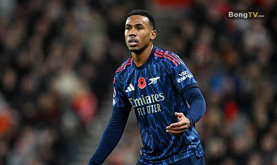 Gabriel Magalhaes đóng góp ở cả khía cạnh tấn công lẫn phòng ngự cho Arsenal.