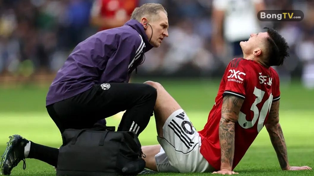 Benjamin Sesko sẽ phải ngồi ngoài một thời gian.