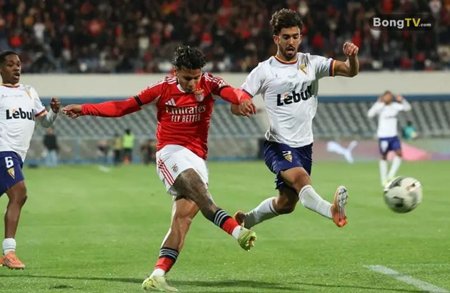 Jose Mourinho giúp Benfica đánh bại Atletico CP.