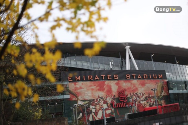 Sân Emirates được đánh giá là hiện đại bậc nhất khi mới khai trương, nhưng đó là chuyện của 20 năm trước.