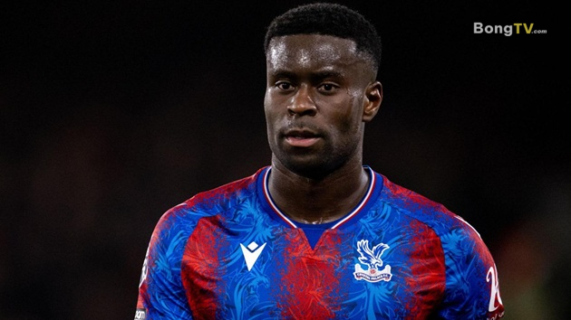 Guehi được nhiều ông lớn theo đuổi.