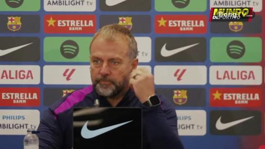 Hansi Flick cung cấp nhiều thông tin trong buổi họp báo.