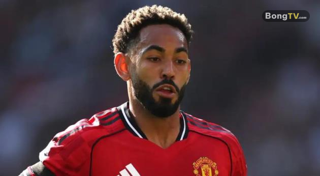 MU phải lo lắng với tình hình của Cunha.