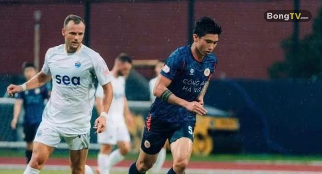 Văn Hậu có thể ra sân ở vòng 14 V.League.