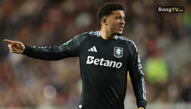 Sancho trong màu áo Aston Villa.