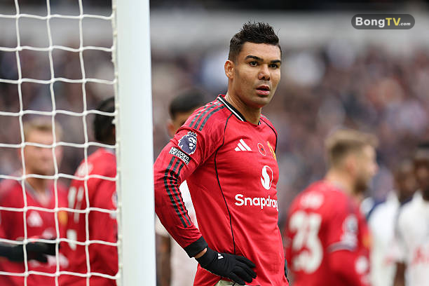 Casemiro sẽ phải đối diện với hàng tiền vệ cơ động và giỏi gây sức ép của Everton.