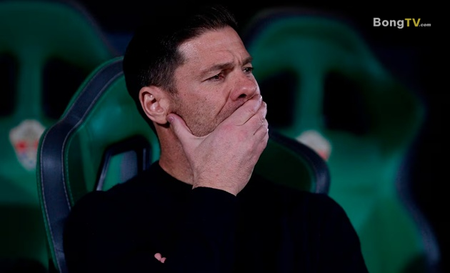 Alonso lên tiếng về việc cất Vinicius trên ghế dự bị