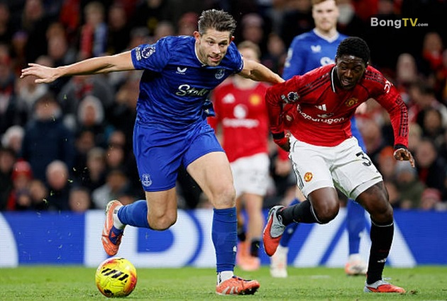 Kobbie Mainoo – 6/10 điểm: Đá tròn vai và giúp tuyến giữa có thêm phương án lên bóng.