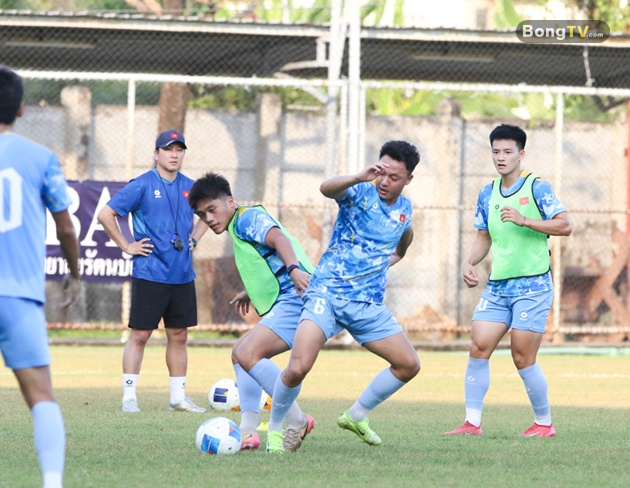 U22 Việt Nam nỗ lực chuẩn bị cho cuộc đối đầu với U22 Malaysia. Ảnh: VFF