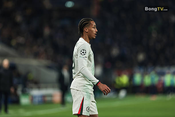 Chelsea không có nhiều sự lựa chọn ngoài Joao Pedro ở vai trò số 9.