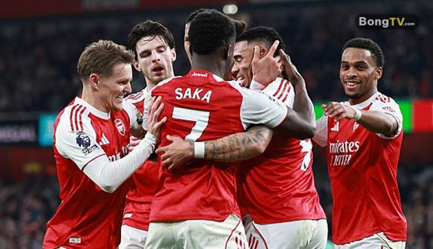 Arsenal phải vô cùng vất vả mới có thể đánh bại Wolves.
