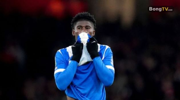 Baleba sa sút trông thấy ở Brighton sau tin đồn liên quan đến MU.