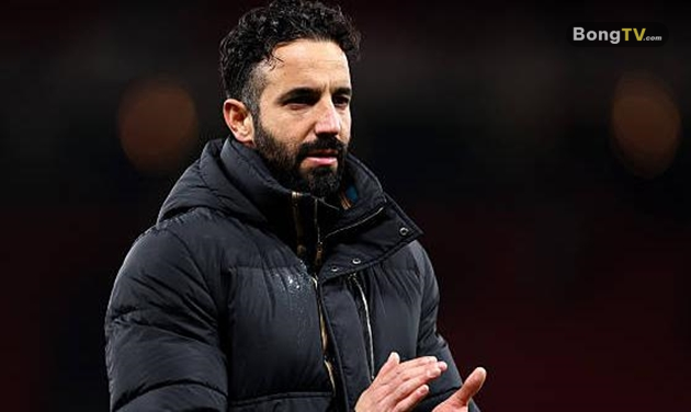 Ruben Amorim chính thức bị Manchester United sa thải.