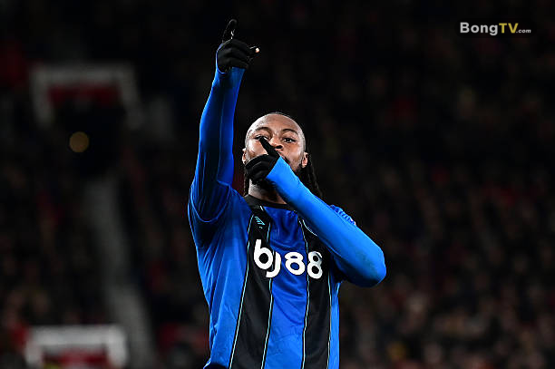 Từ khởi đầu trắc trở, Antoine Semenyo đã khẳng định mình như một trong những ngôi sao hàng đầu Ngoại hạng Anh.