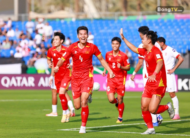 Dù có chiều cao trung bình khiêm tốn, U23 Việt Nam vẫn đánh bại U23 Jordan. Ảnh: VFF