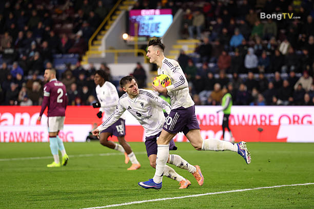 Sesko đã có một cú đúp trước Burnley.