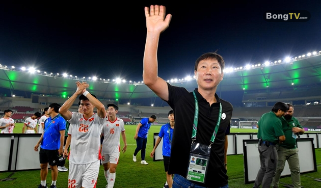 Huấn luyện viên Kim Sang-sik sẵn sàng chạm trán bất kỳ đối thủ nào ở tứ kết.