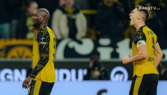 Dortmund giành 3 điểm trước Heidenheim.