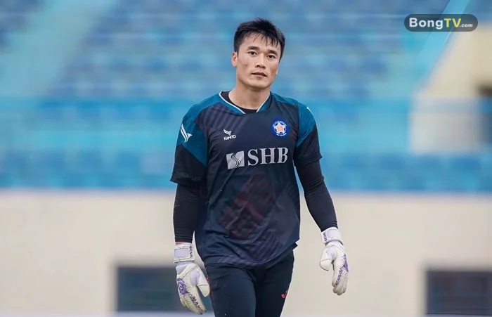 Tiến Dũng sẽ phải nghỉ thời gian dài.