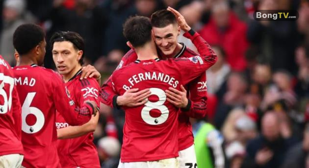 Niềm vui của MU sau bàn thắng quyết định của Sesko.