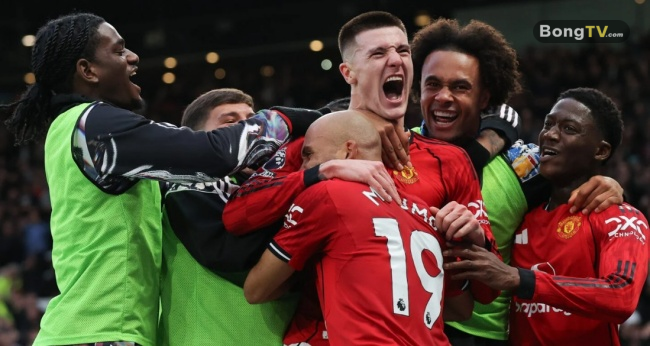 Sesko ghi bàn cho MU.