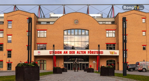 An der Alten Forsterei là sân nhà của Union Berlin.