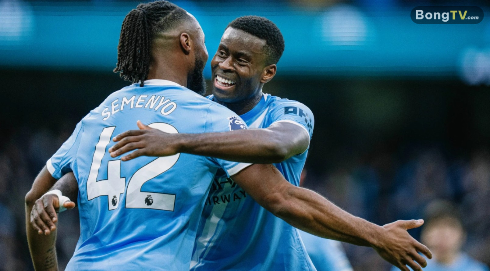 Antoine Semenyo và Marc Guehi là 2 "bom tấn" mùa Đông của Manchester City.